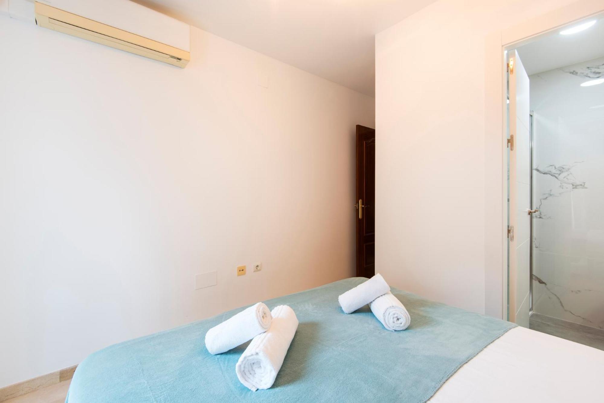 Victoria Square 2, Center Apartment Málaga Buitenkant foto